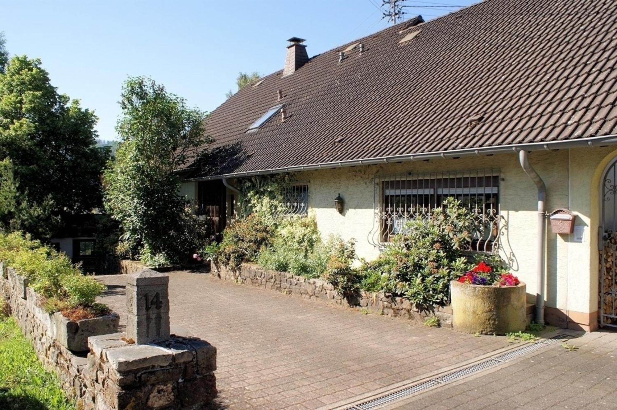 Апартаменти Haus "Zwischen Den Waeldern" Allenbach Екстер'єр фото